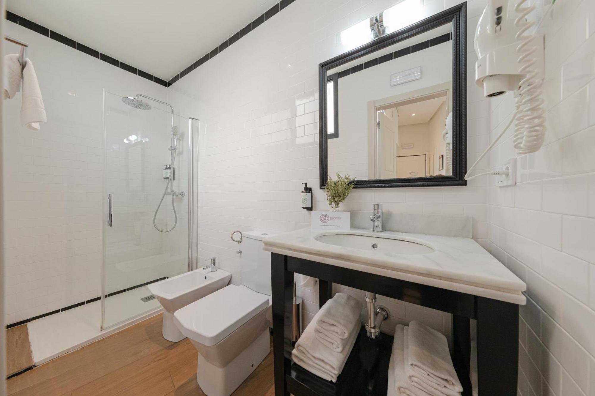 Nuea Cicerone Hotell Sevilla Exteriör bild